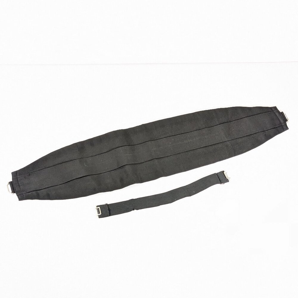 Vintage sz 32 Mackintosh´s Black Art Silk & Cotton length adjustable Cumberband